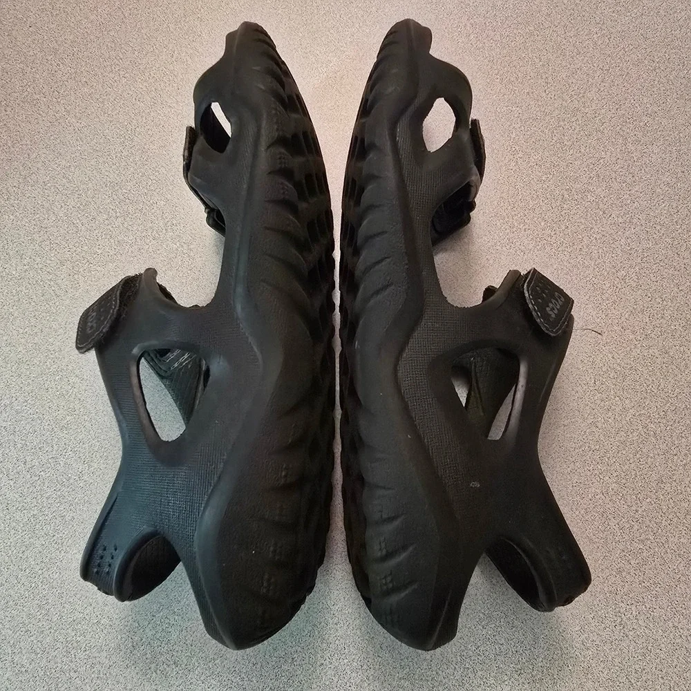 Crocs Swiftwater Sandals Black Sporty Fisherman Rugged  Adjustable Mens Size 7